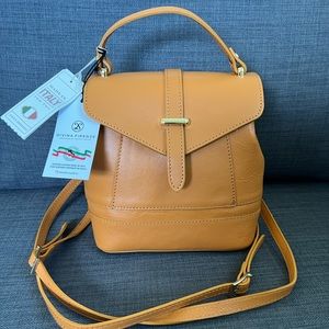 NWT DIVINA FIRENZE CONVERTIBLE BACKPACK SHOULDER BAG
